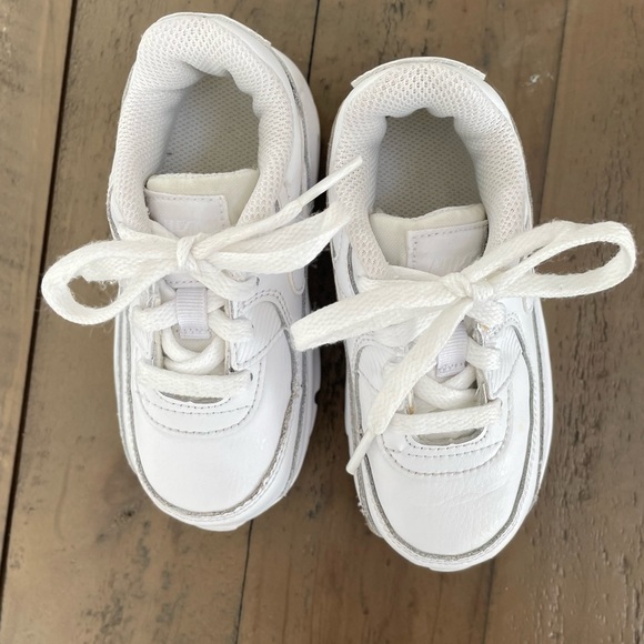 Nike Air Max 90 - Picture 6 of 9